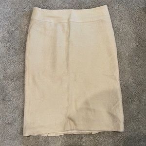 Banana republic wool ivory pencil skirt